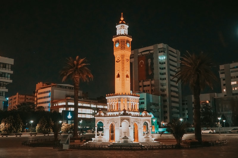 Konak Belediyesi ve Sosyal Sorumluluk Projeleri Konak Belediyesi ve Sosyal Sorumluluk Projeleri